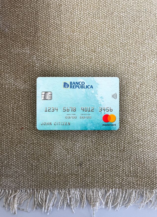 Uruguay Banco De La Republica Oriental Del Uruguay bank mastercard photolook front